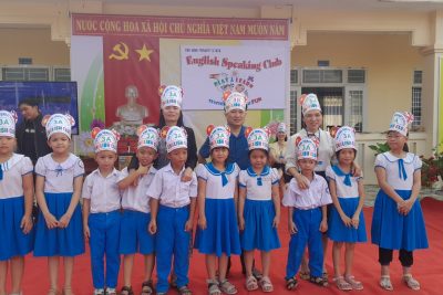 sinh hoạt câu lạc bộ tiếng anh